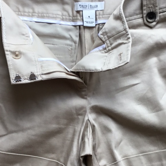 White House Black Market Tan Shorts 4 - Picture 3 of 4
